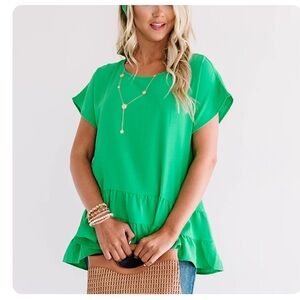 MTS Size Small Green Babydoll Ruffled Hem Short Sleeve Chiffon Top
